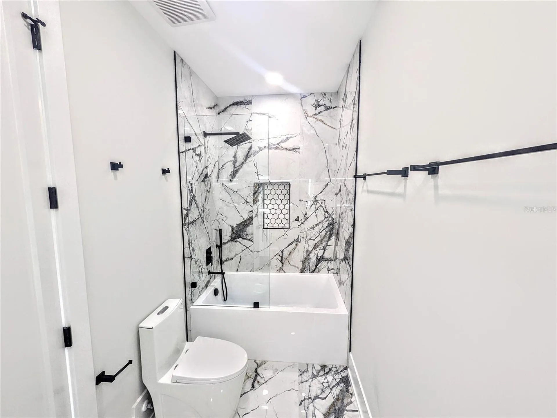 2194 Fruitville Road Sarasota FL 34237