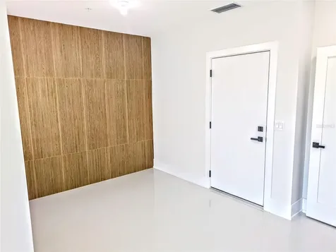 2194 Fruitville Road Sarasota FL 34237