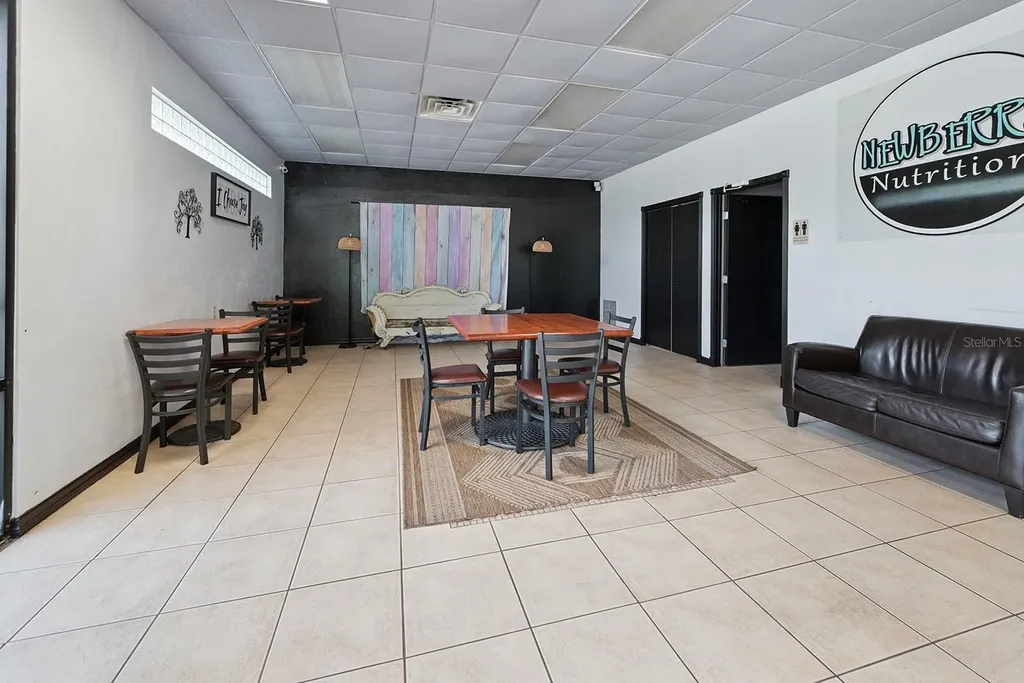 305 SW 250th Street Newberry FL 32669