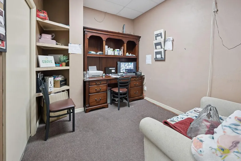 305 SW 250th Street Newberry FL 32669