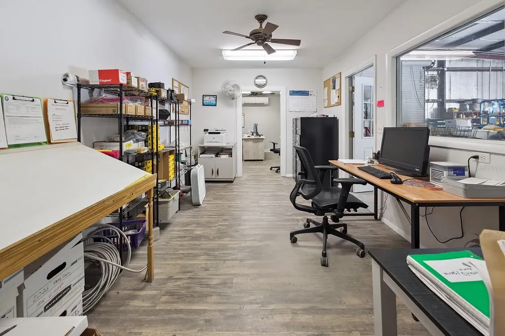 305 SW 250th Street Newberry FL 32669