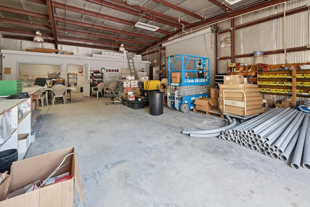 305 SW 250th Street Newberry FL 32669