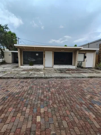 714 1st Avenue SW Largo FL 33770