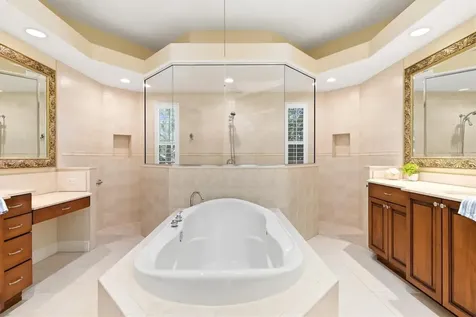 8986 Bloomfield Boulevard Sarasota FL 34238