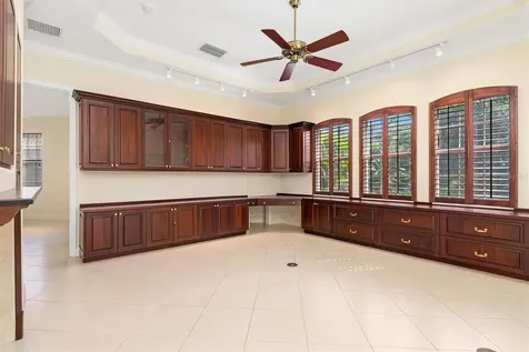 8986 Bloomfield Boulevard Sarasota FL 34238