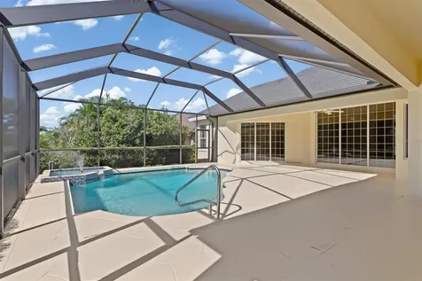 8986 Bloomfield Boulevard Sarasota FL 34238