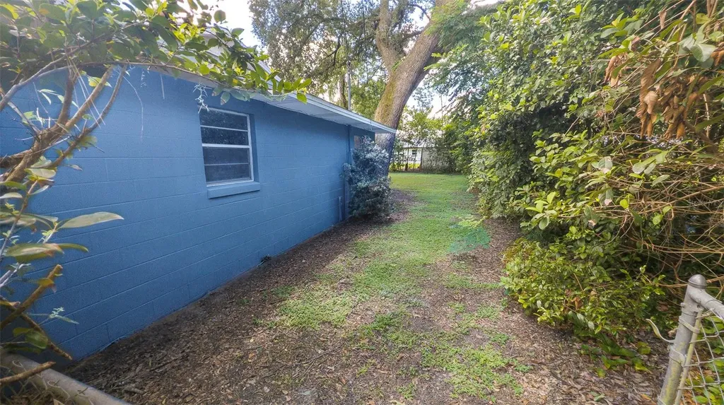 2104 NE 51st Place Ocala FL 34479
