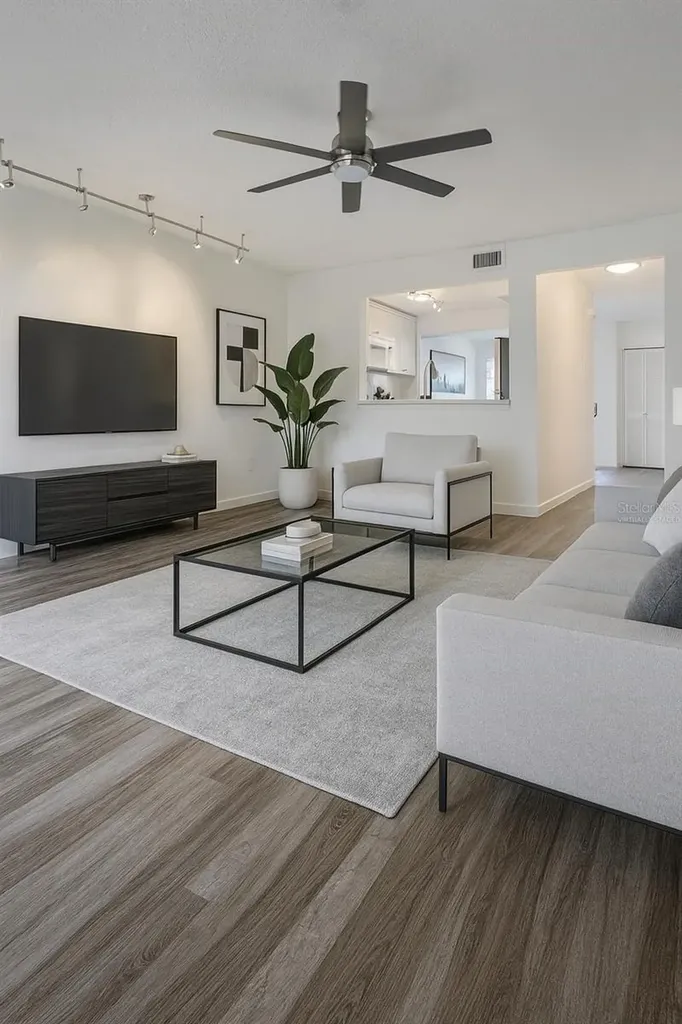 984 Sunridge Drive Sarasota FL 34234