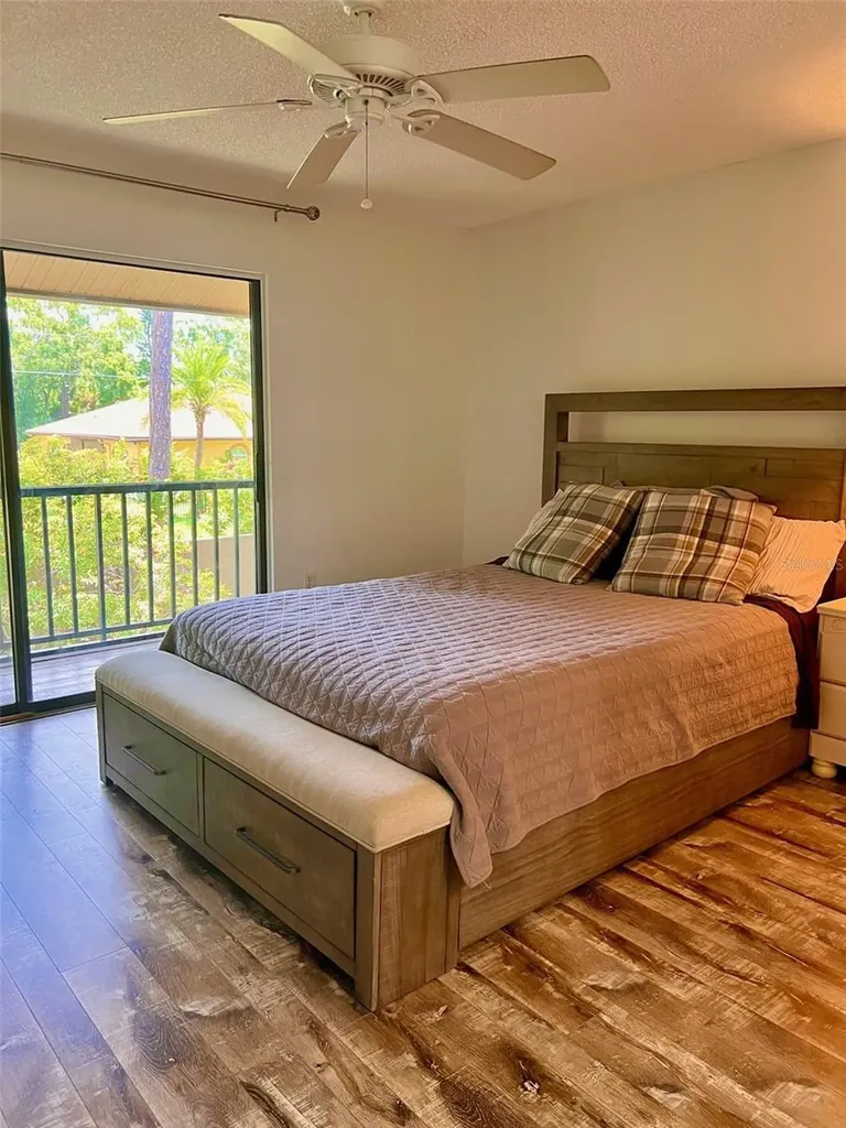 984 Sunridge Drive Sarasota FL 34234