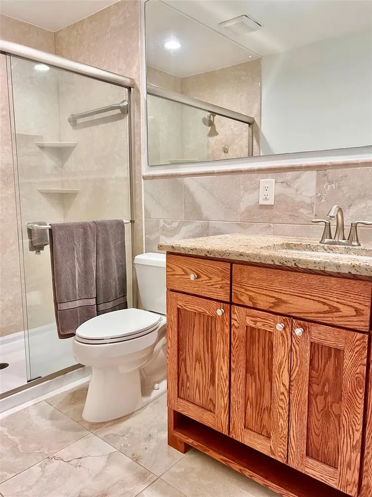 984 Sunridge Drive Sarasota FL 34234