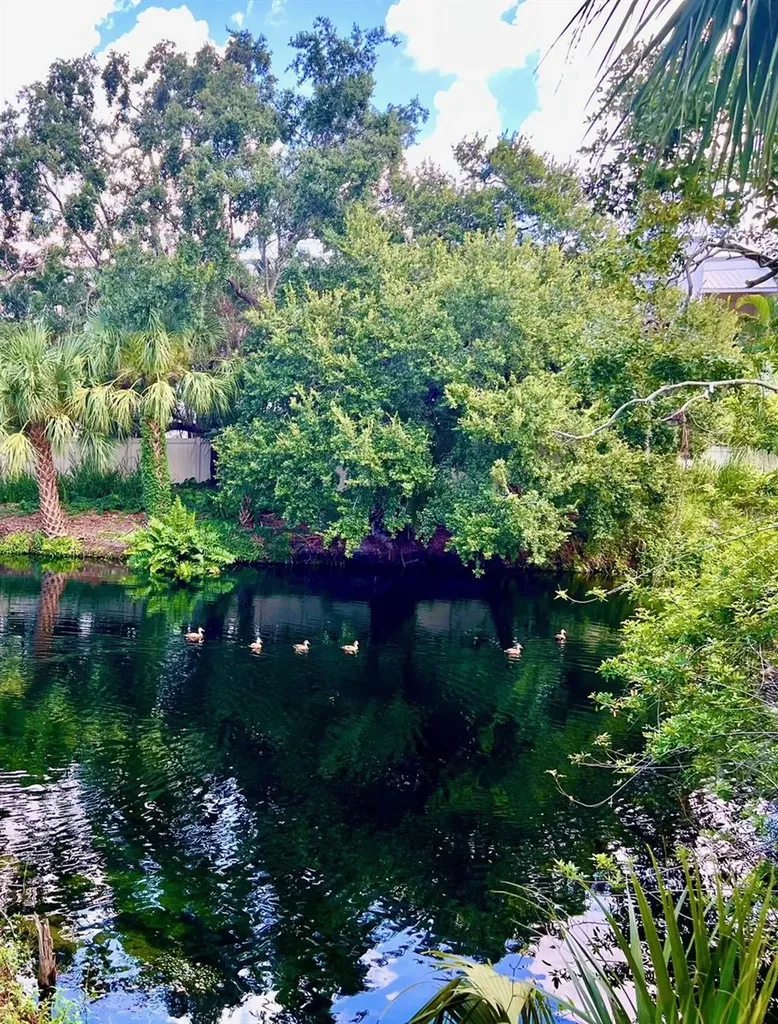 984 Sunridge Drive Sarasota FL 34234