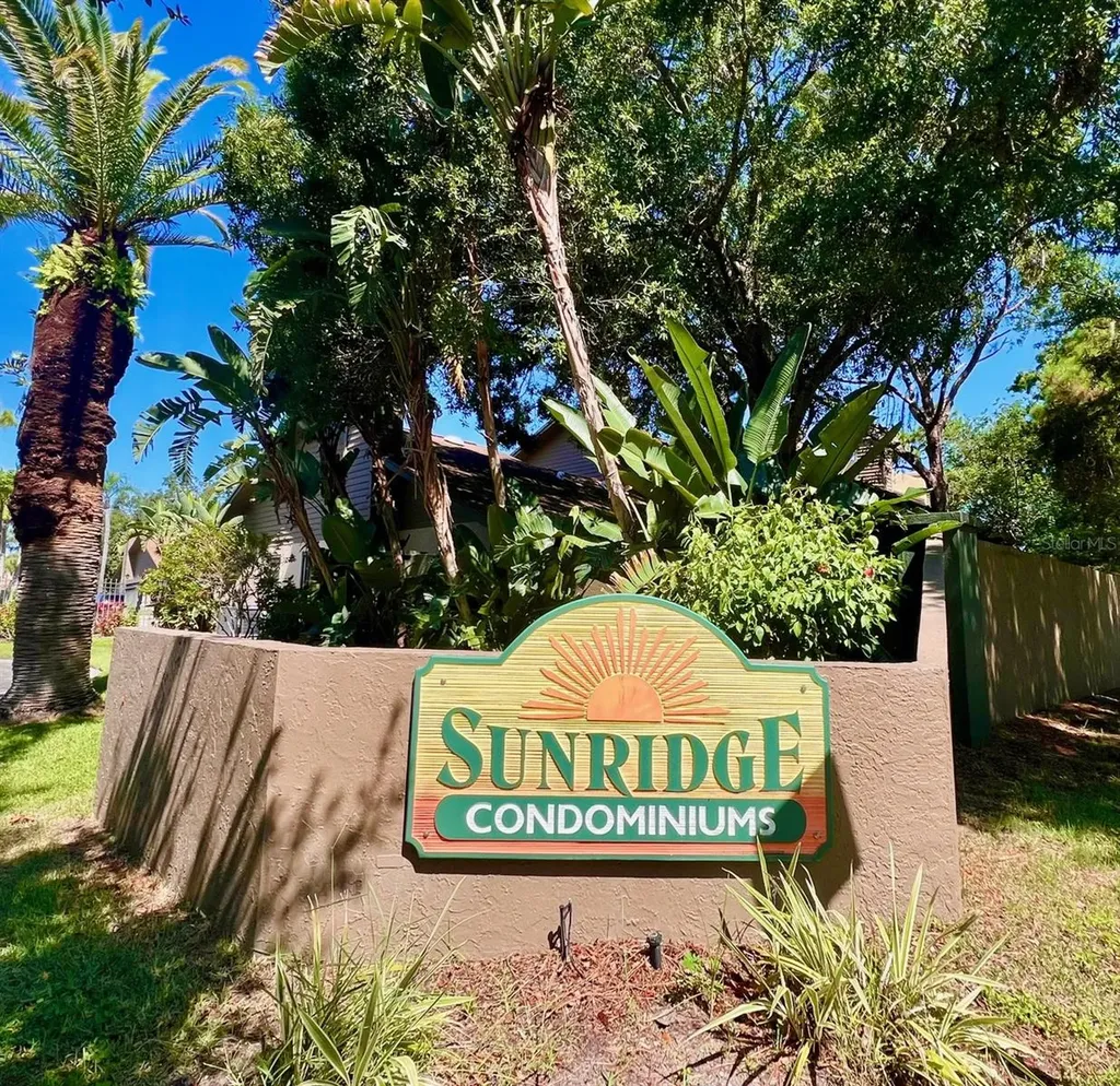 984 Sunridge Drive Sarasota FL 34234