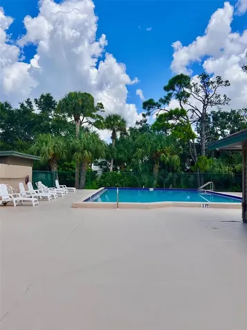 984 Sunridge Drive Sarasota FL 34234