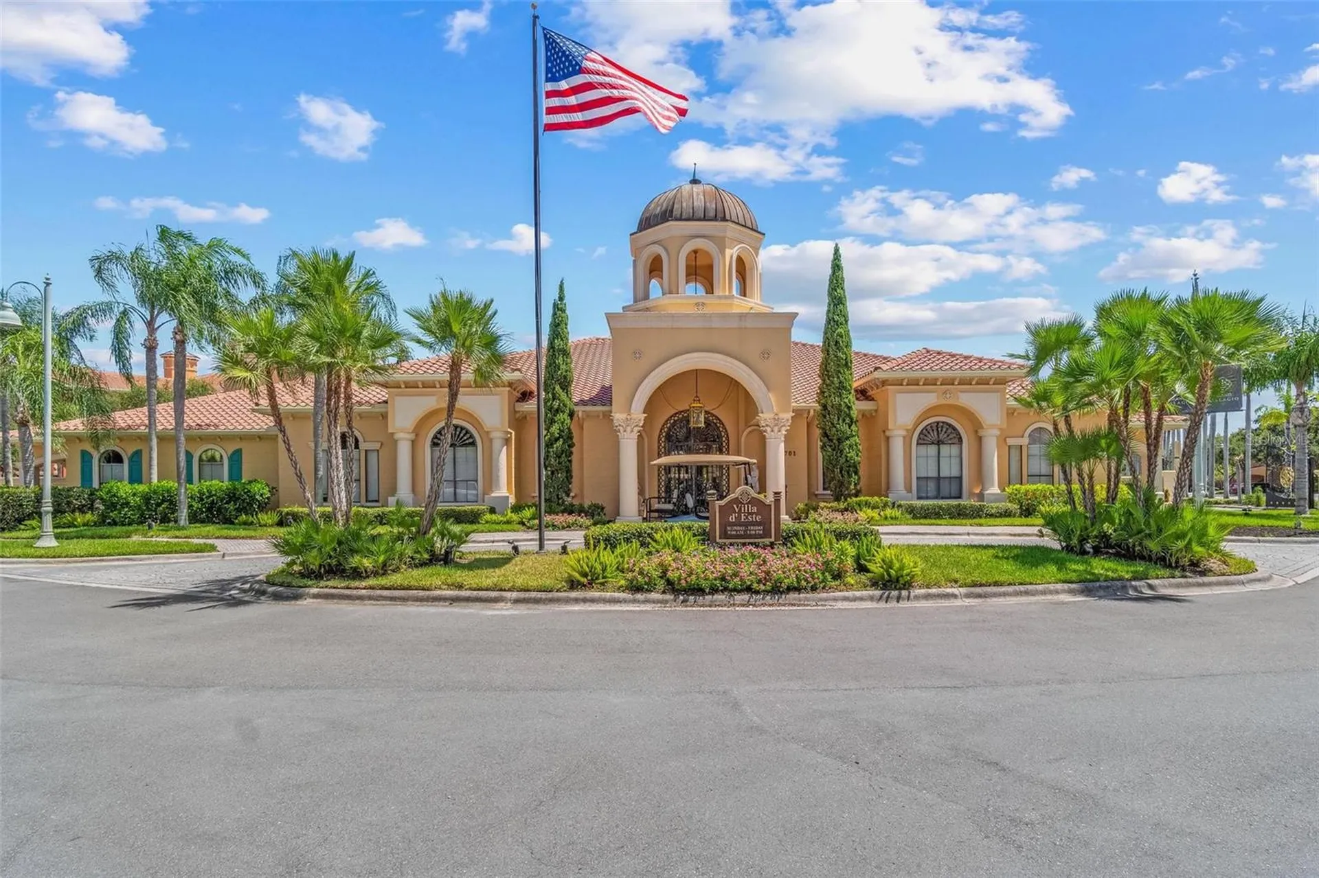 2717 Via Cipriani Clearwater FL 33764