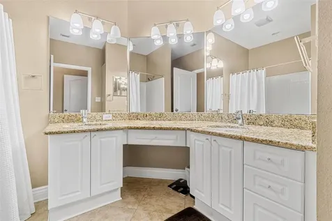 2717 Via Cipriani Clearwater FL 33764