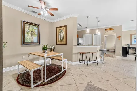 2717 Via Cipriani Clearwater FL 33764