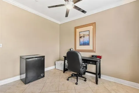 2717 Via Cipriani Clearwater FL 33764