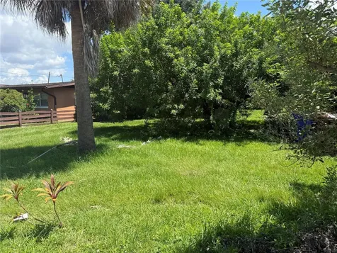 810 Person Street Kissimmee FL 34741