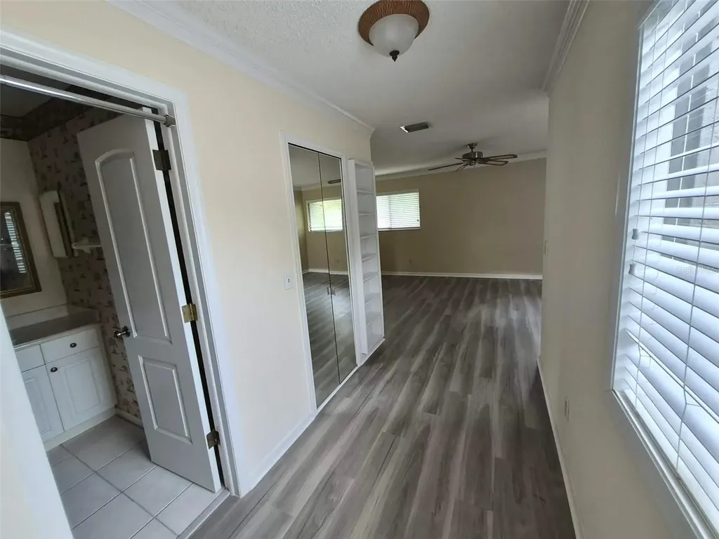 1517 N Carolwood Boulevard Fern Park FL 32730