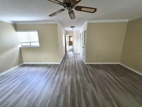1517 N Carolwood Boulevard Fern Park FL 32730