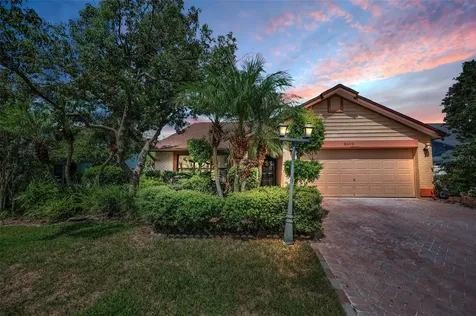 8609 Thimbleberry Lane Tampa FL 33635