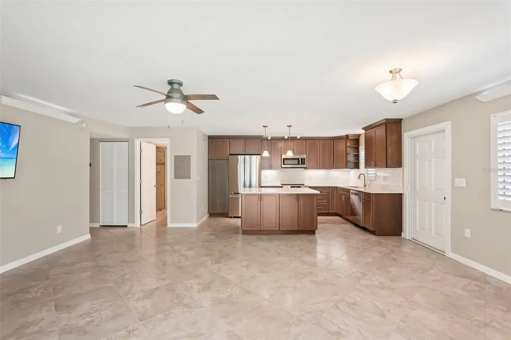 999 Inlet Circle Venice FL 34285