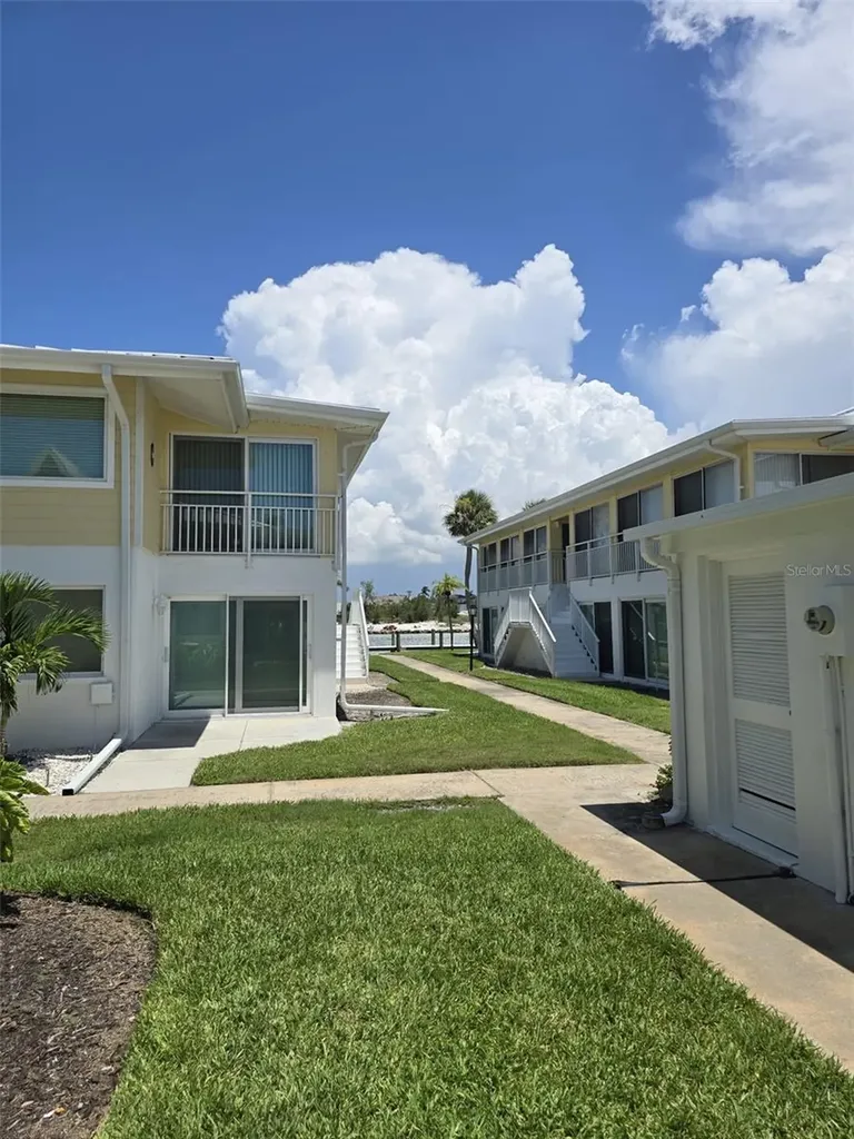 999 Inlet Circle Venice FL 34285