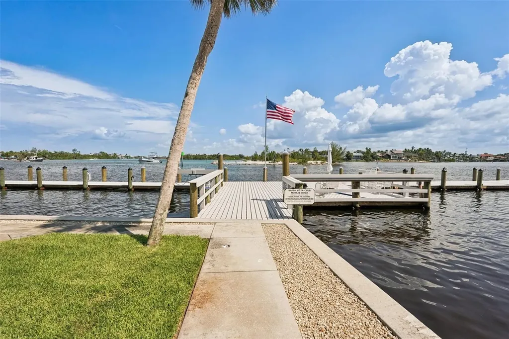 999 Inlet Circle Venice FL 34285
