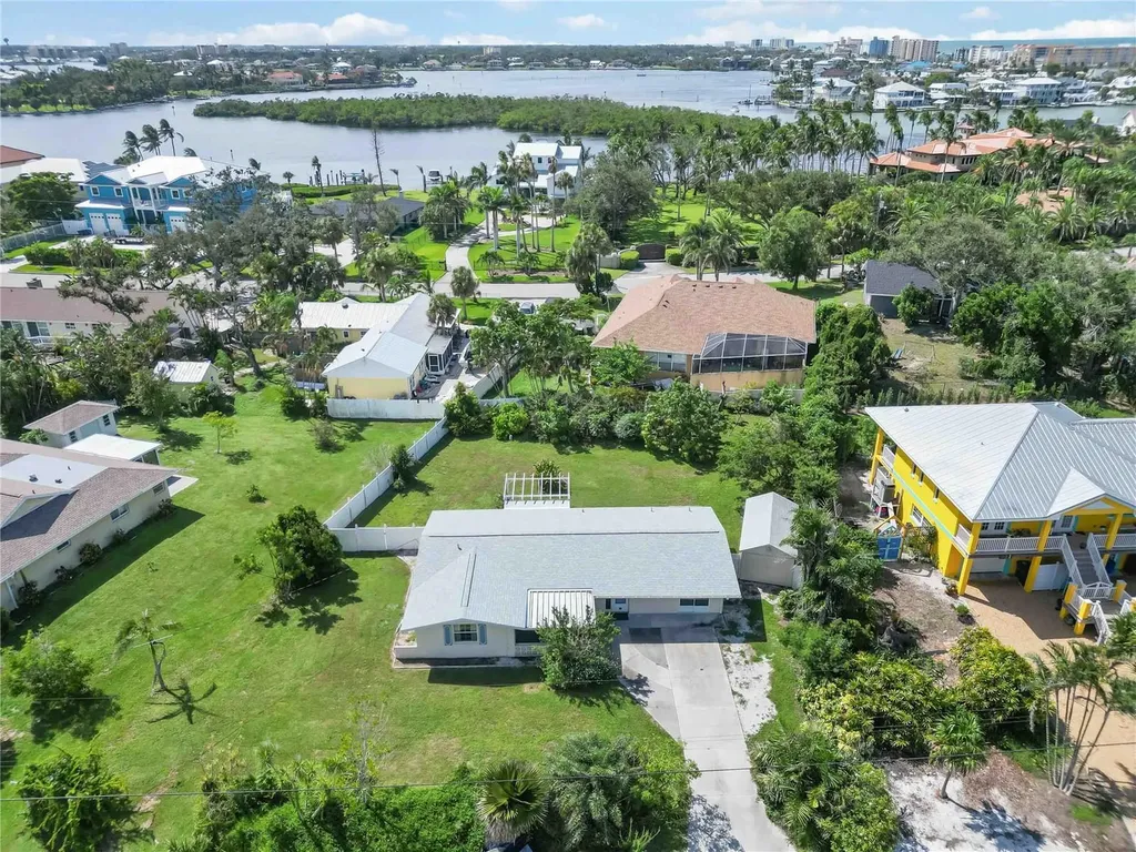 509 Palm Avenue Nokomis FL 34275