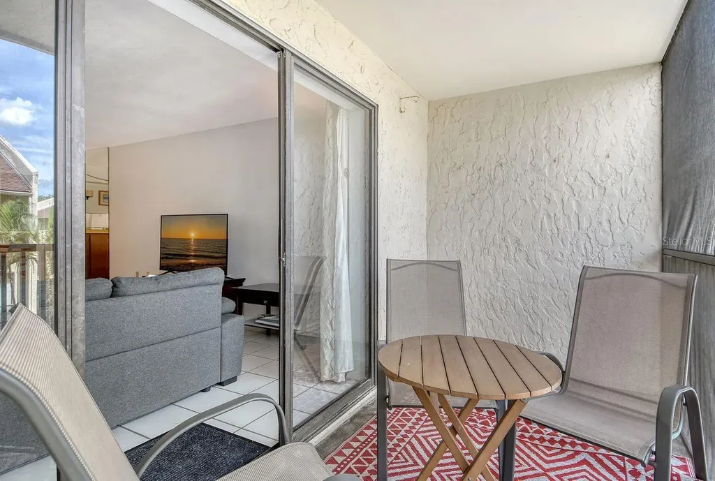 6157 Midnight Pass Road Sarasota FL 34242