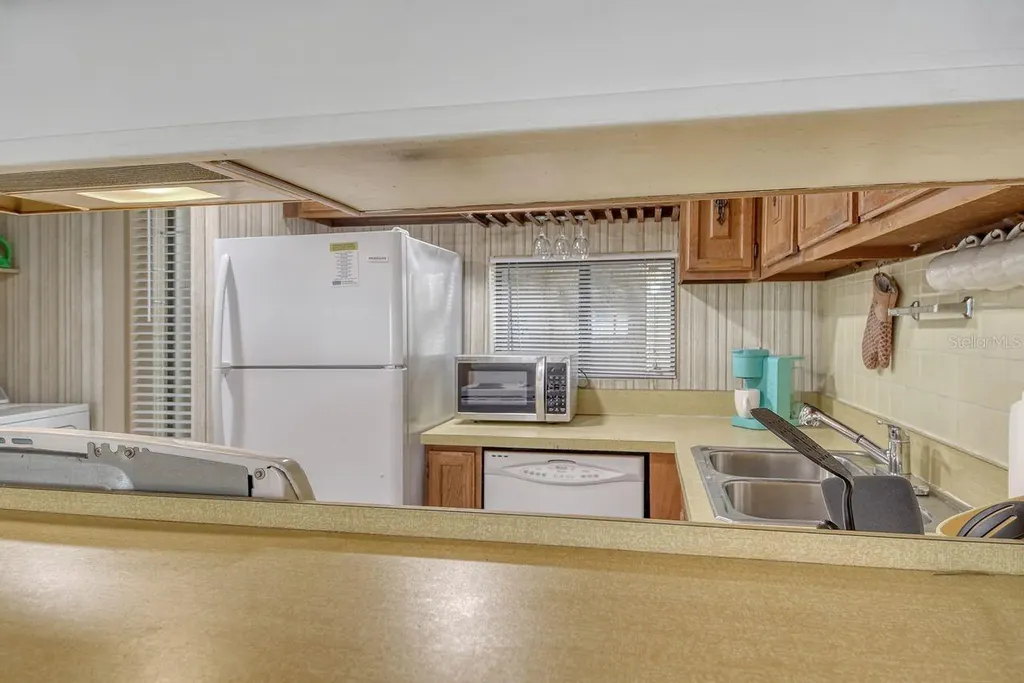 6157 Midnight Pass Road Sarasota FL 34242