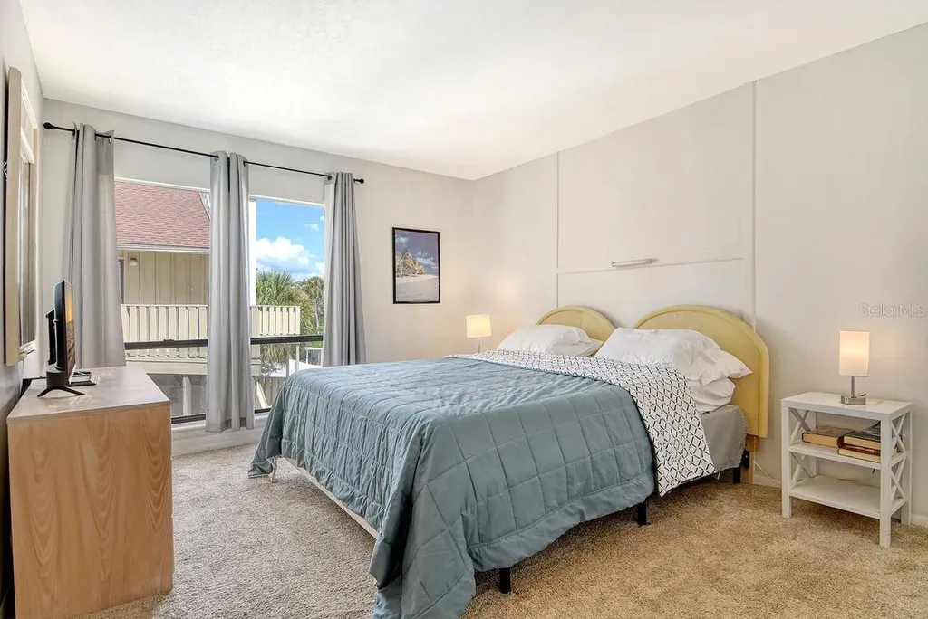 6157 Midnight Pass Road Sarasota FL 34242