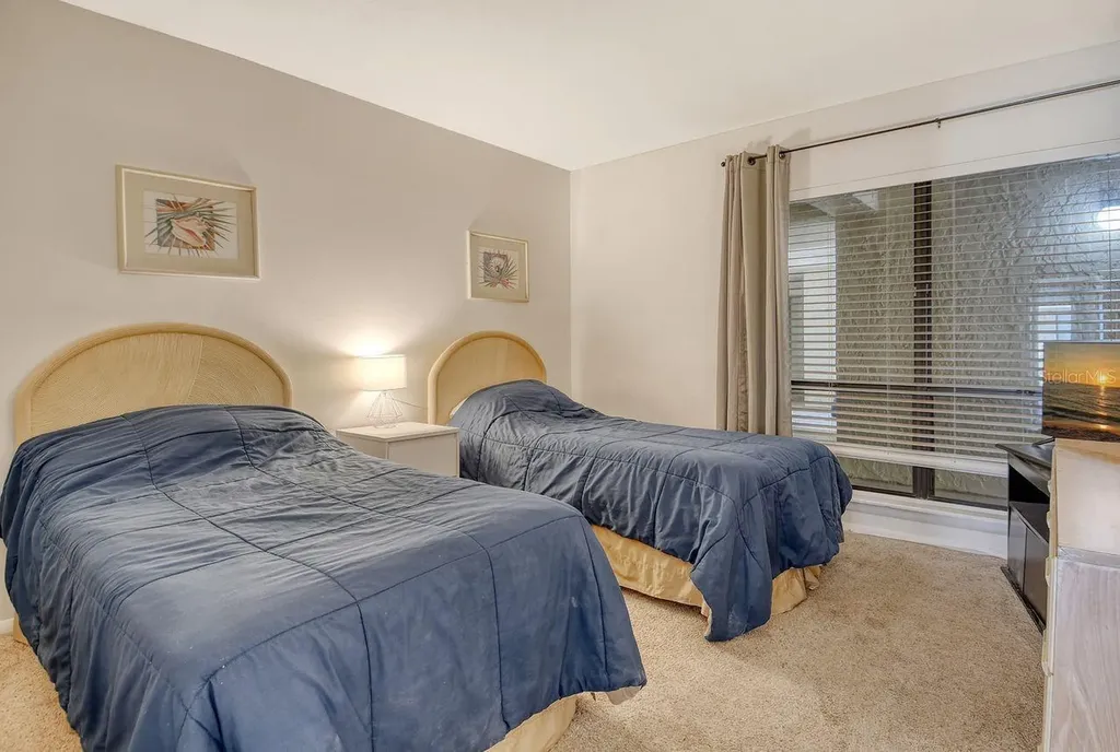 6157 Midnight Pass Road Sarasota FL 34242