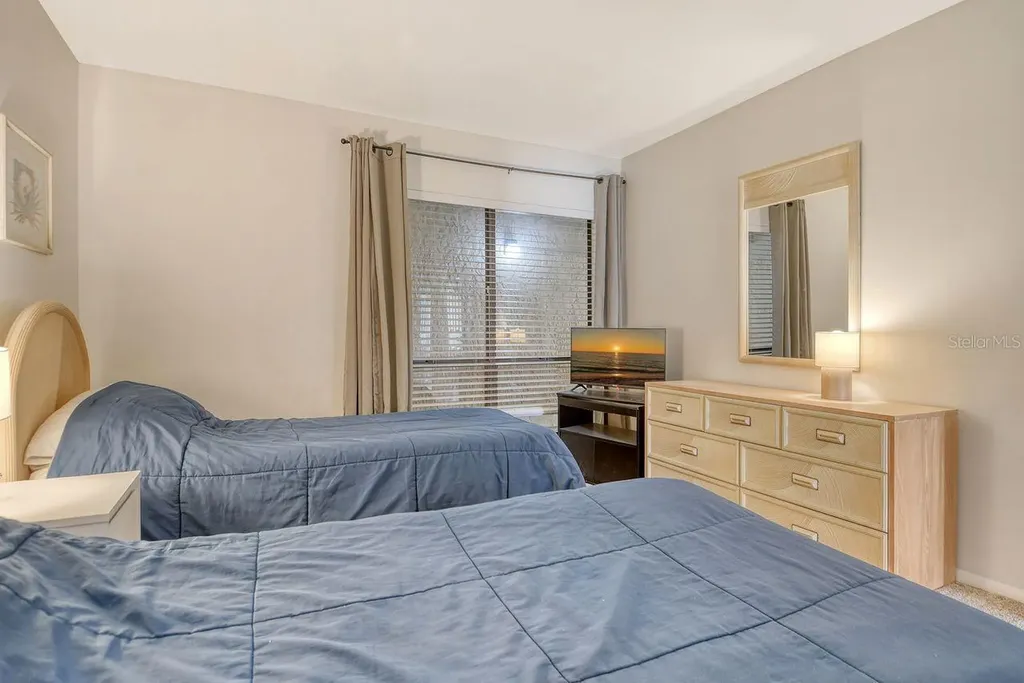 6157 Midnight Pass Road Sarasota FL 34242