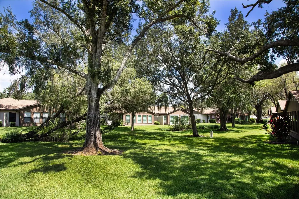 4703 Oak Hill Drive Sarasota FL 34232