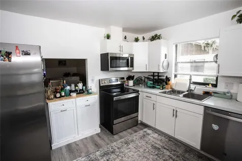 4703 Oak Hill Drive Sarasota FL 34232