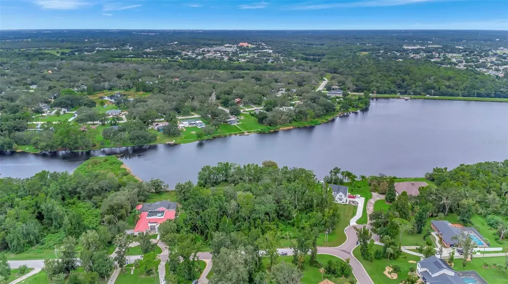 12612 Lake Hills Drive Riverview FL 33569