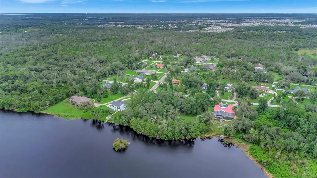 12612 Lake Hills Drive Riverview FL 33569