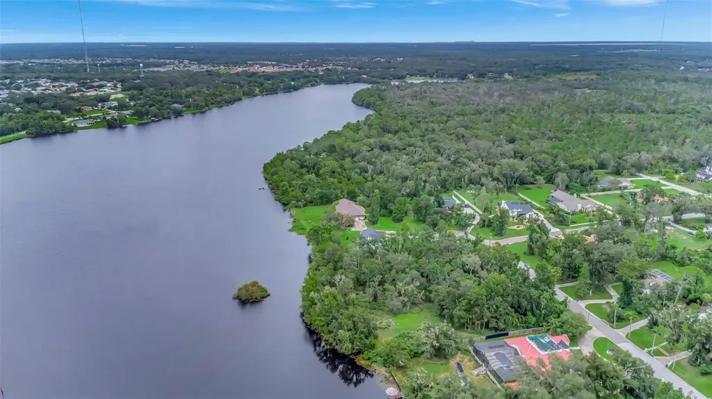 12612 Lake Hills Drive Riverview FL 33569