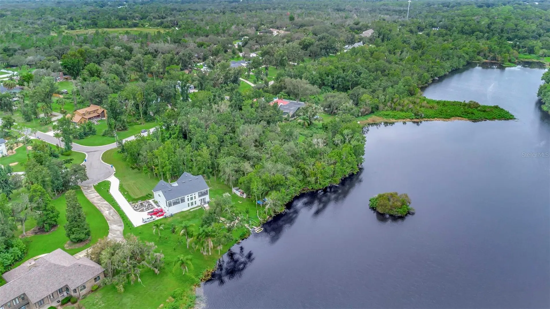 12612 Lake Hills Drive Riverview FL 33569