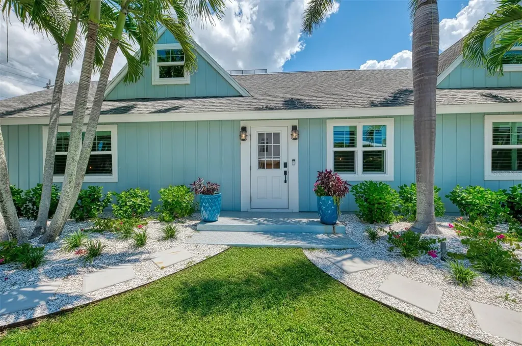 1100 Point Of Rocks Road Sarasota FL 34242