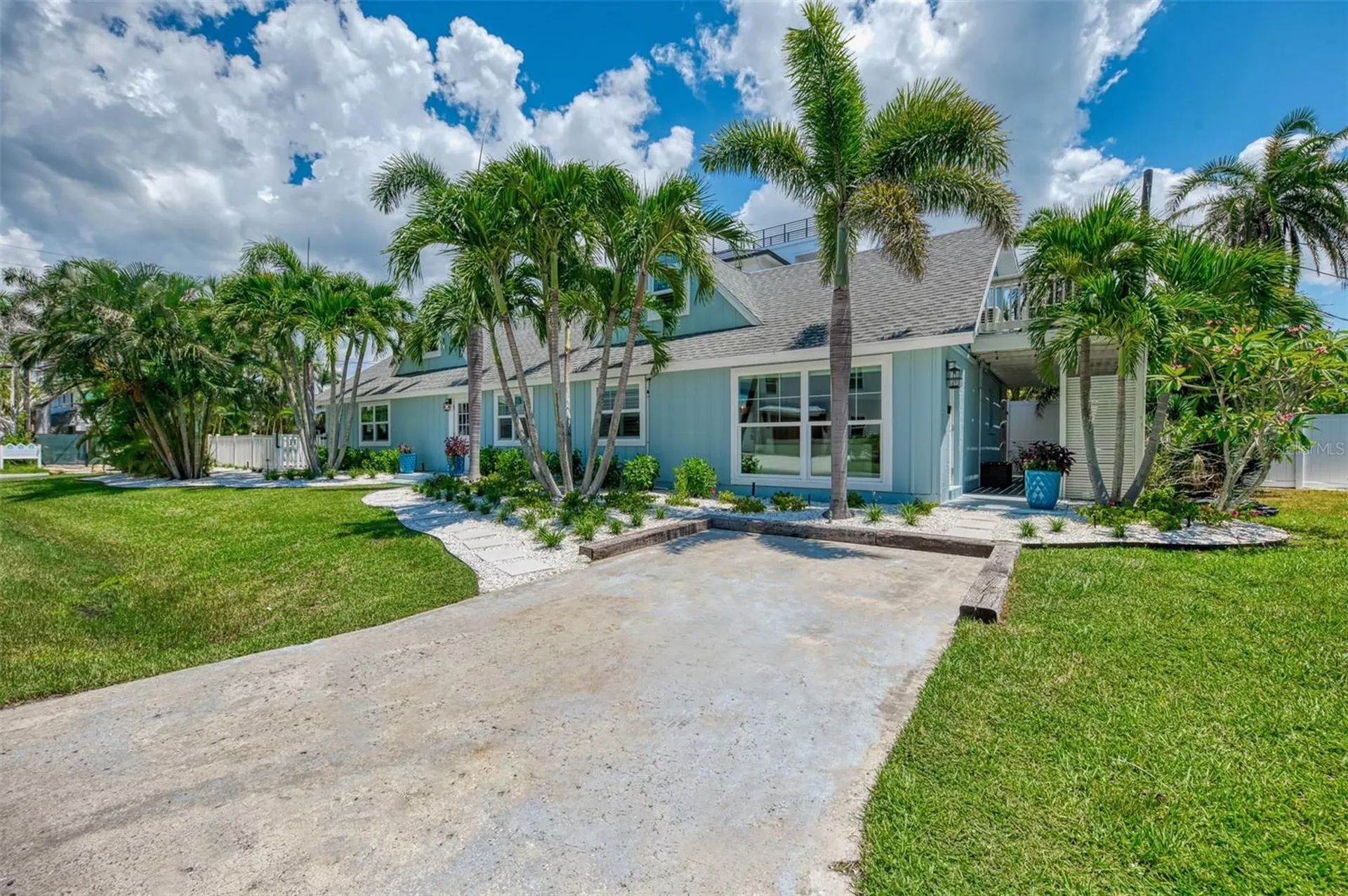 1100 Point Of Rocks Road Sarasota FL 34242