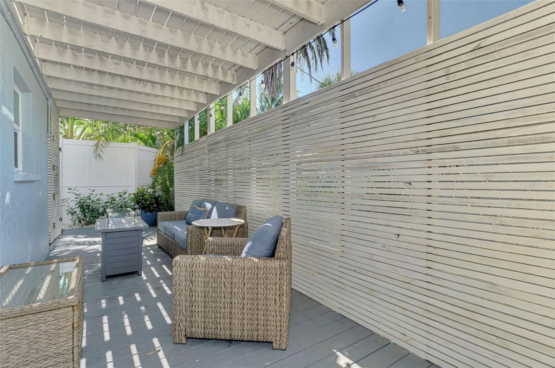1100 Point Of Rocks Road Sarasota FL 34242