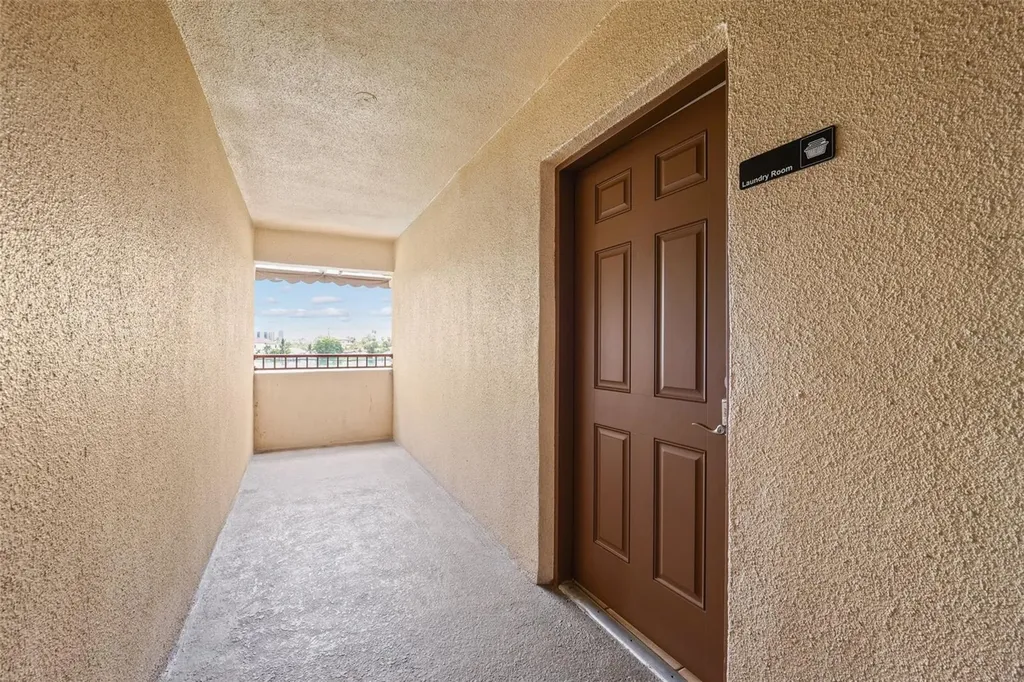 10265 Gulf Boulevard St Petersburg FL 33706