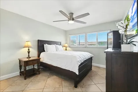 10265 Gulf Boulevard St Petersburg FL 33706