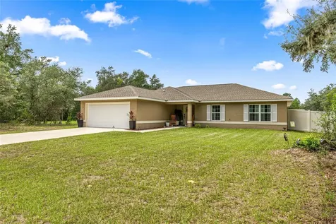 6 Malauka Radial Lane Ocklawaha FL 32179