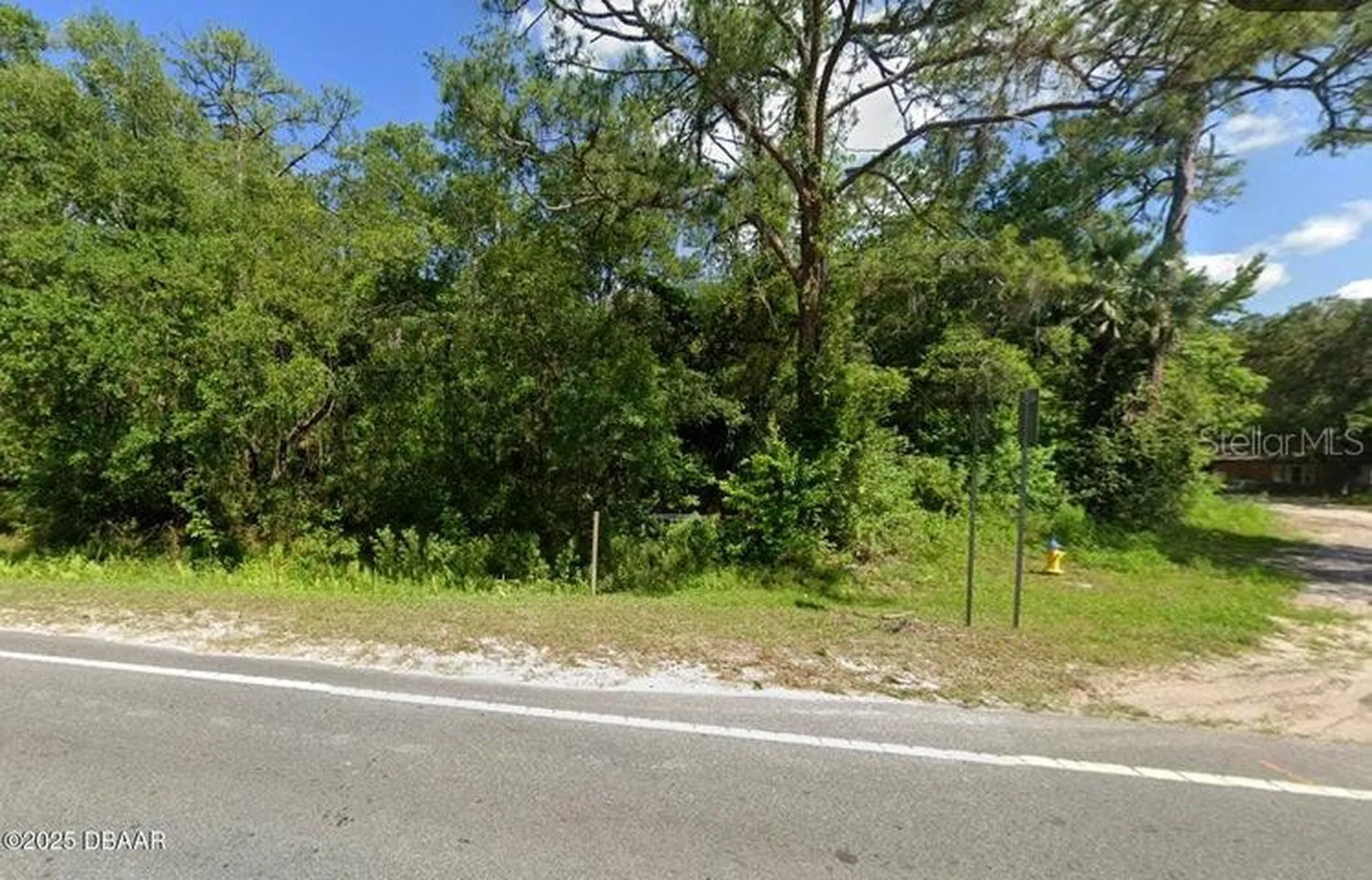 2884 W New York Avenue Deland FL 32720