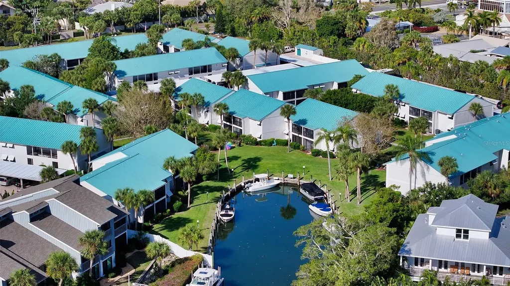 5641 Midnight Pass Road Sarasota FL 34242