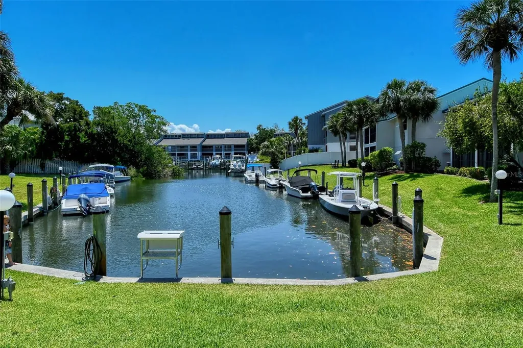 5641 Midnight Pass Road Sarasota FL 34242