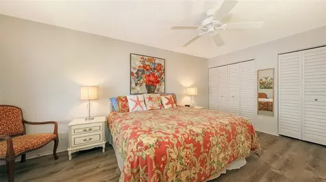 5641 Midnight Pass Road Sarasota FL 34242